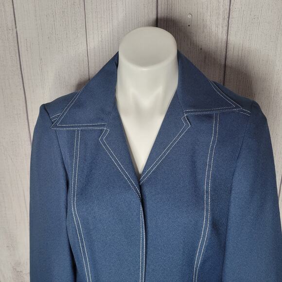Handmade Blue Chambray Dagger Collar Buttonless Open Front Blazer - Picture 2 of 6